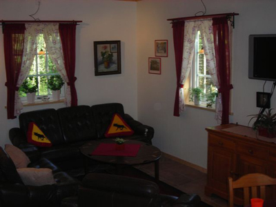 SPA Trollstugan living room